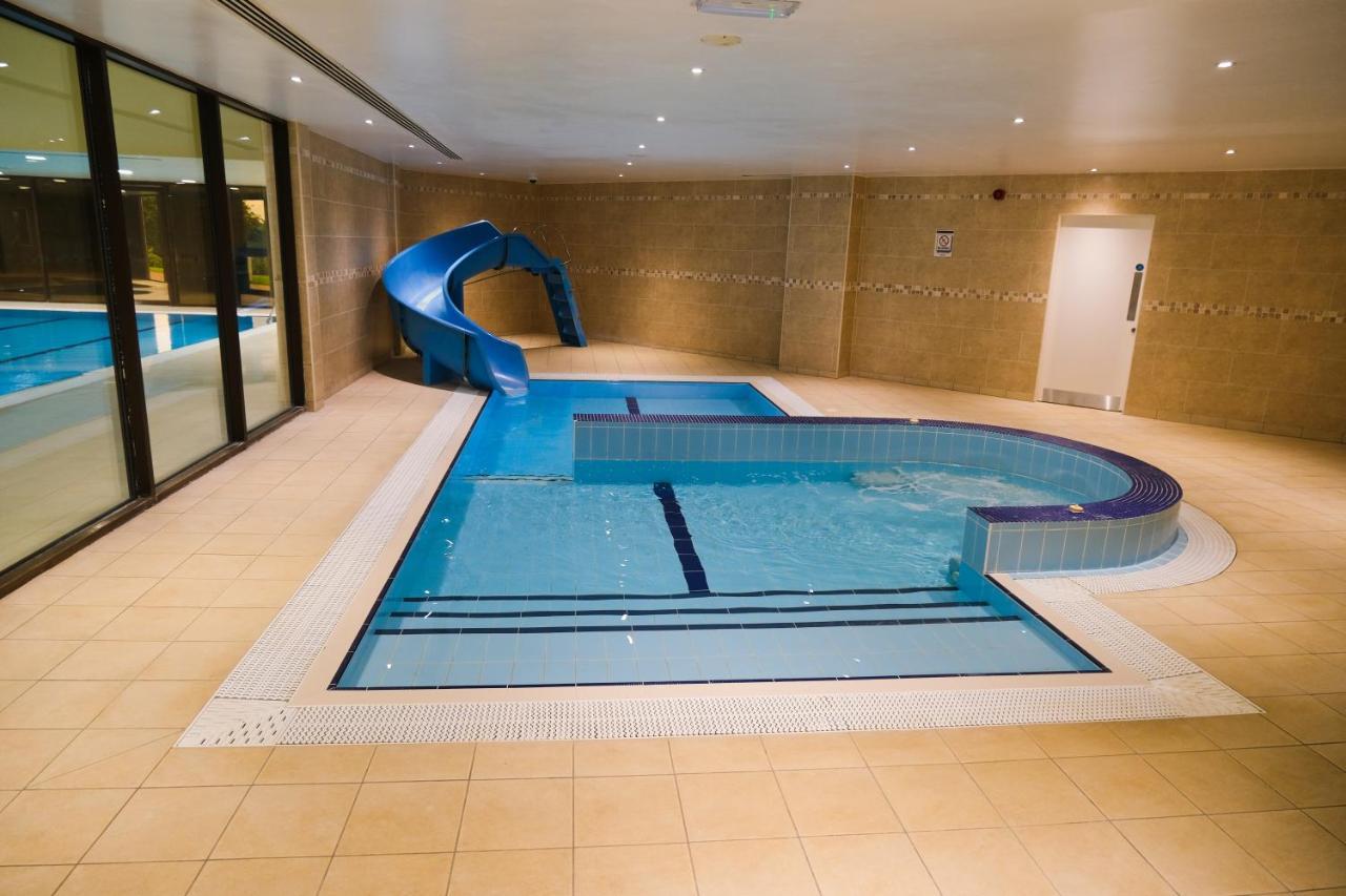 Burntwood Court Hotel Barnsley Bagian luar foto