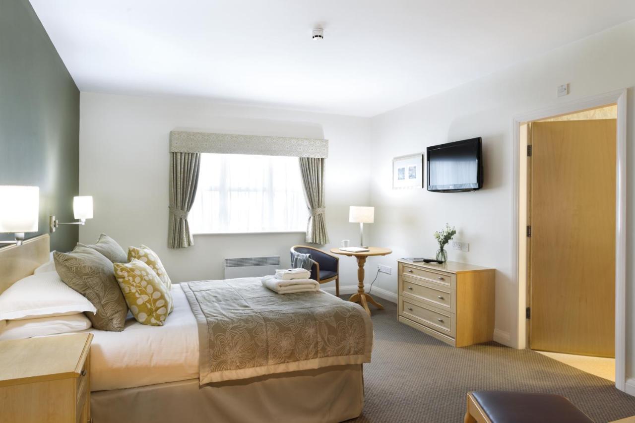 Burntwood Court Hotel Barnsley Bagian luar foto