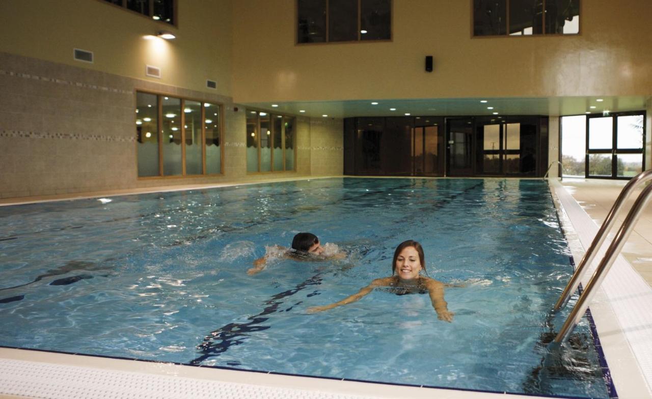 Burntwood Court Hotel Barnsley Bagian luar foto