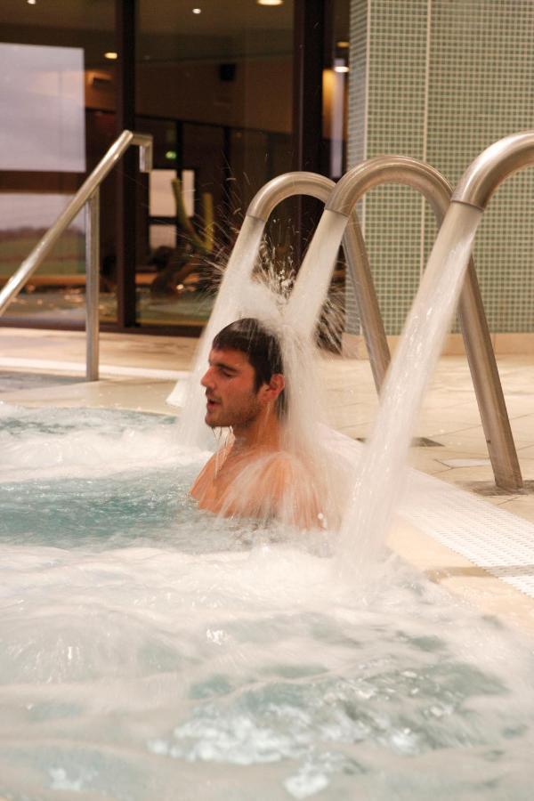 Burntwood Court Hotel Barnsley Bagian luar foto